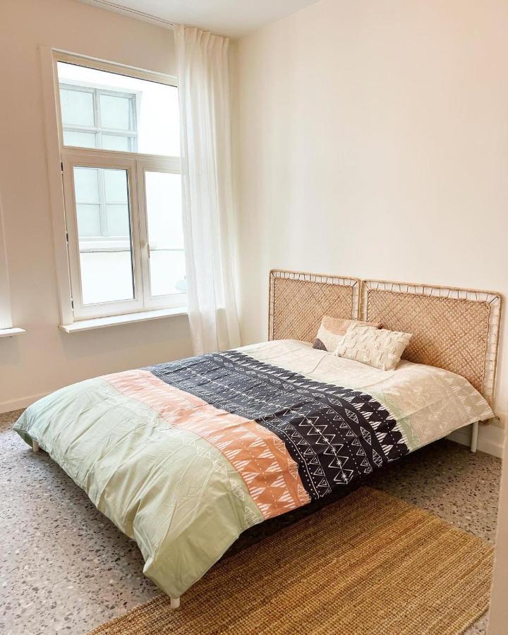 Antwerp Suites Экстерьер фото